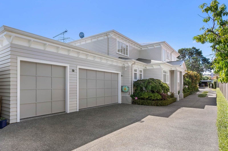 11 Evesham Avenue, Glendowie, Auckland - Carousel 1