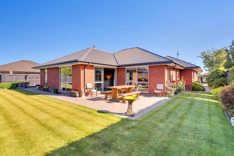 69 Cassidy Avenue, Lincoln, Lincoln - Carousel 1