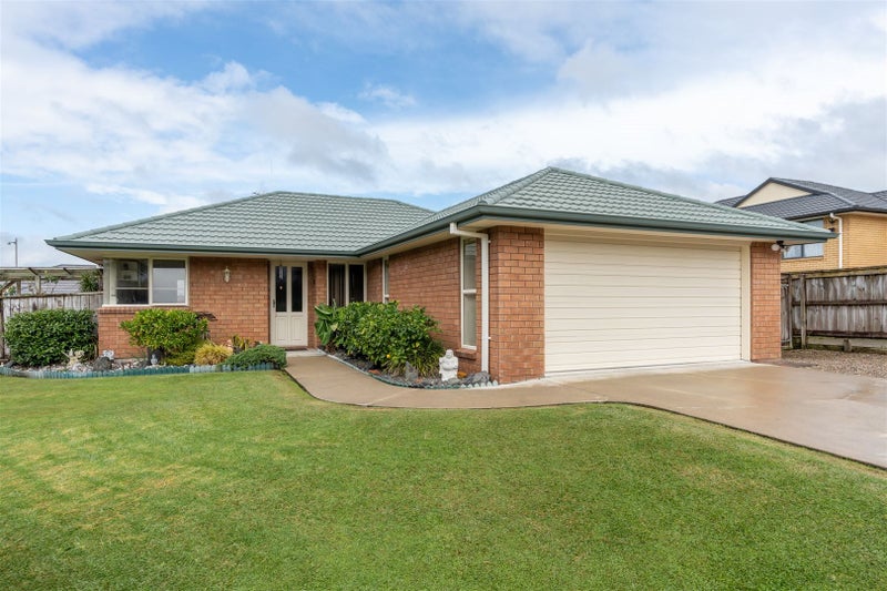 19 Rochester Place, Nawton, Hamilton - Carousel 1