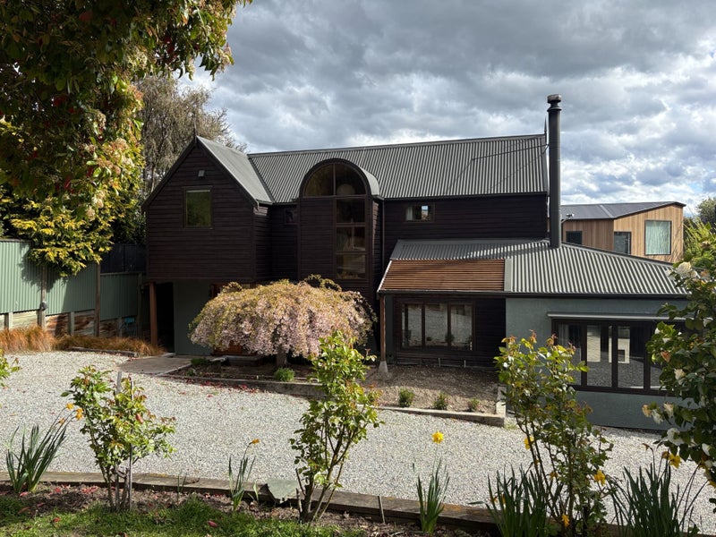 14 Stafford Street, Arrowtown, Arrowtown - Carousel 1