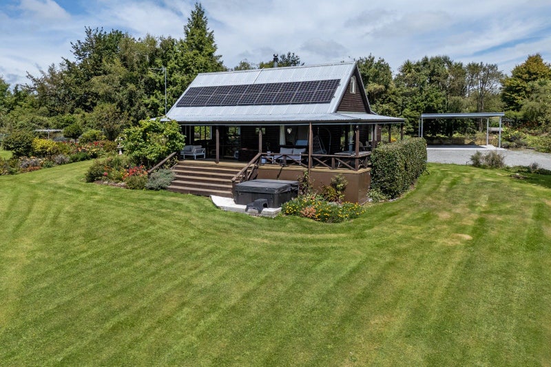 33 Kalaugher Road, Geraldine Downs - Carousel 1