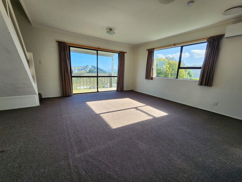 3B Stroud Way, Newlands, Wellington - Carousel 2