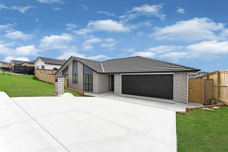 1 Netu Lane, Pōkeno - Carousel 1