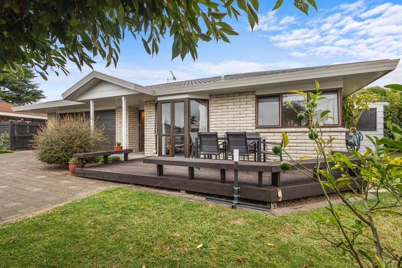 11 Conrad Place, Leamington, Cambridge - Carousel 2