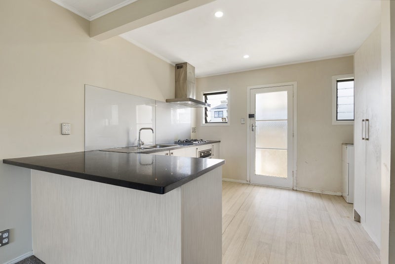 4/8 Maunu Road, Papatoetoe, Auckland - Carousel 2