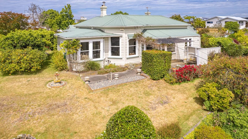 13 Campbell Street, Whanganui, Whanganui - Carousel 1