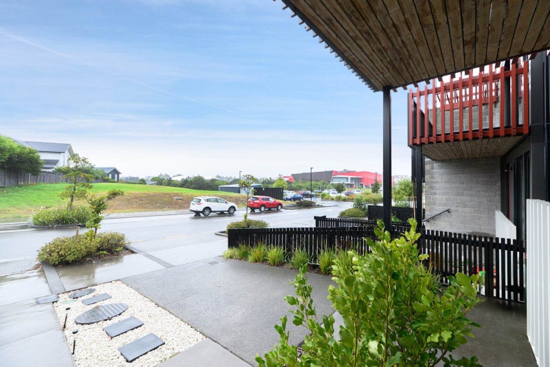 15A Nugget Avenue, Hobsonville, Auckland - Carousel 1