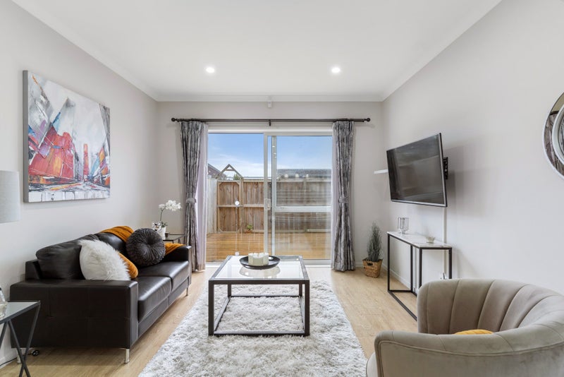 29 Kaha Road, Takanini, Auckland - Carousel 1