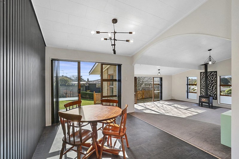 15 Pukekohatu Street, Waitara, Waitara - Carousel 2