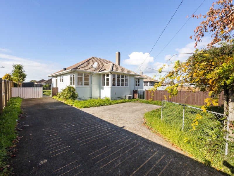 388 Peachgrove Road, Fairfield, Hamilton - Carousel 1