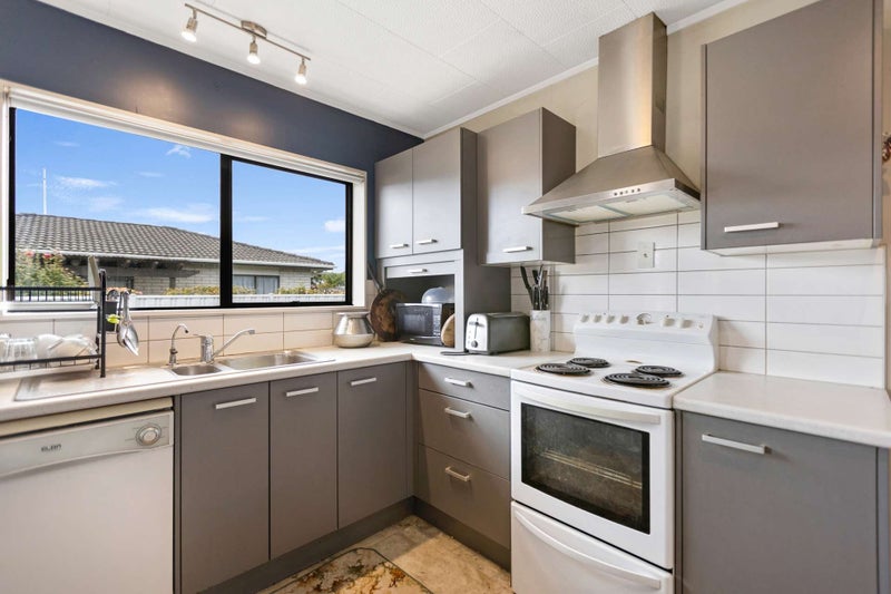 25A Larch Street, Victoria, Rotorua - Carousel 1