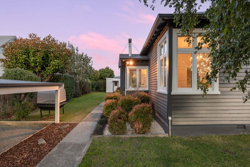 1/1004 Colombo Street, St Albans, Christchurch - Carousel 2