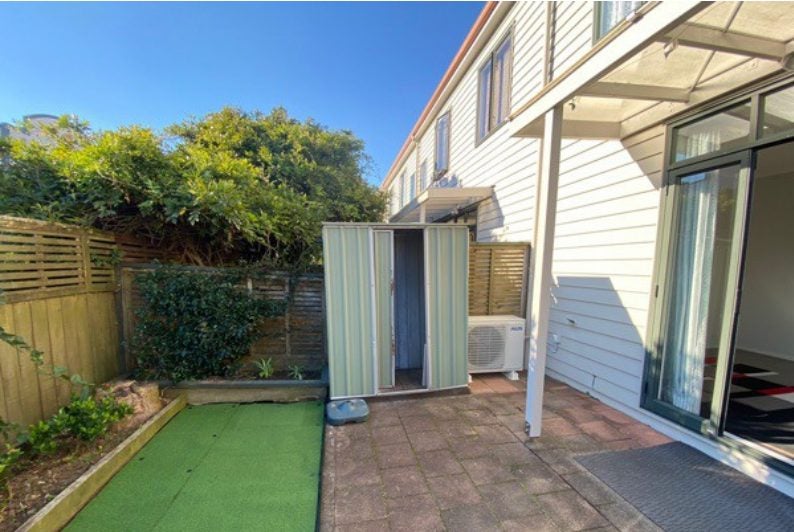 56/1 Ambrico Place, New Lynn, Auckland - Carousel 10