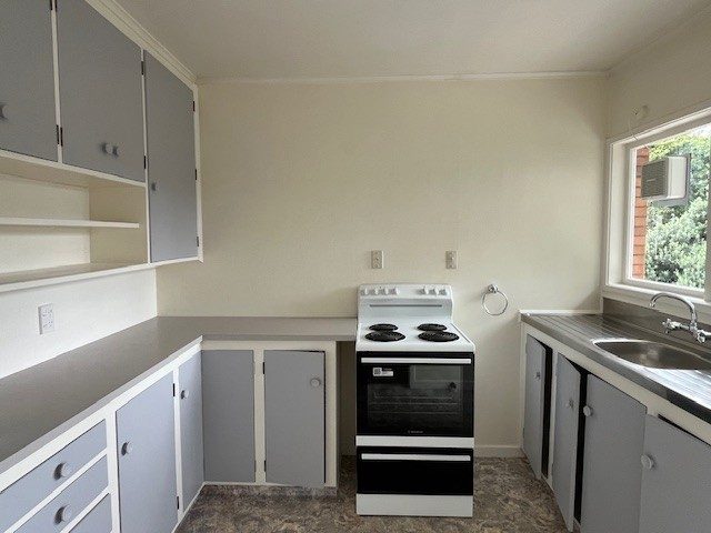 1/21 Bay Road, St Heliers, Auckland - Carousel 2