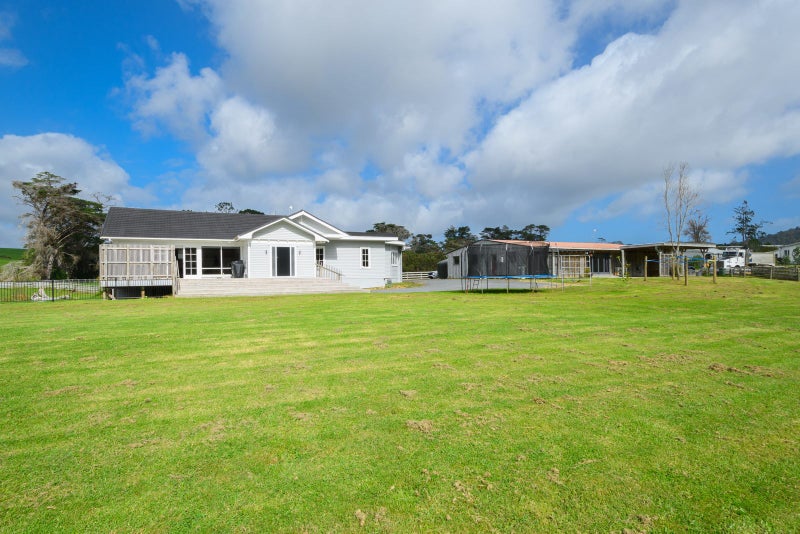 123 Hunter Road, Taupaki - Carousel 1