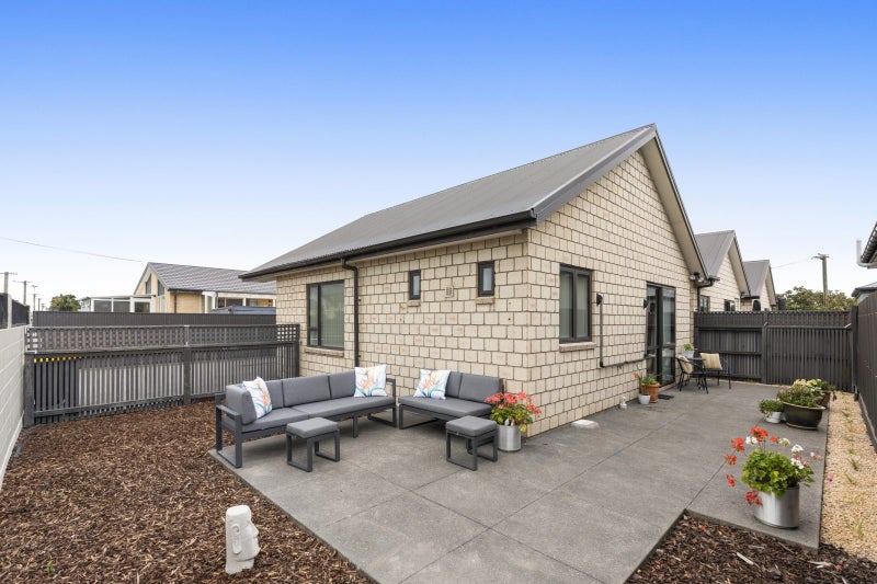 42A Oram Avenue, New Brighton, Christchurch - Carousel 1