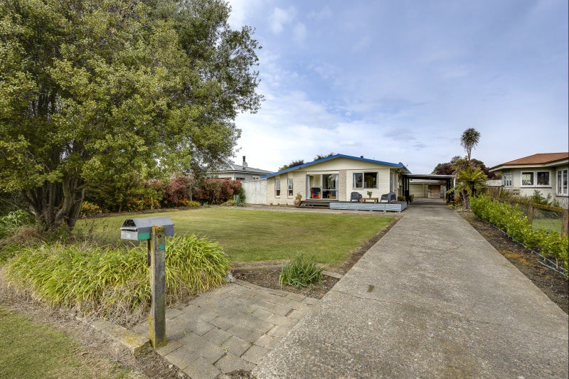 36 Tucker Lane, Clive, Clive - Carousel 1