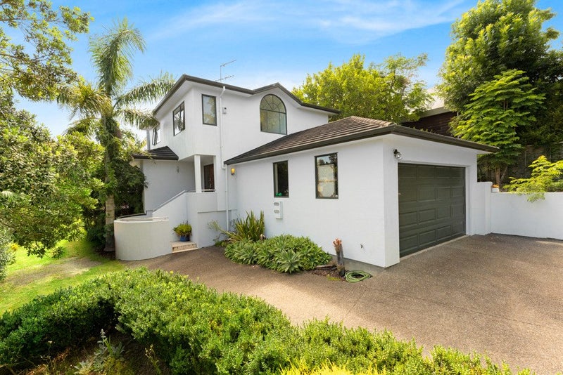 12B Kimberly Grove, Greenhithe, Auckland - Carousel 1