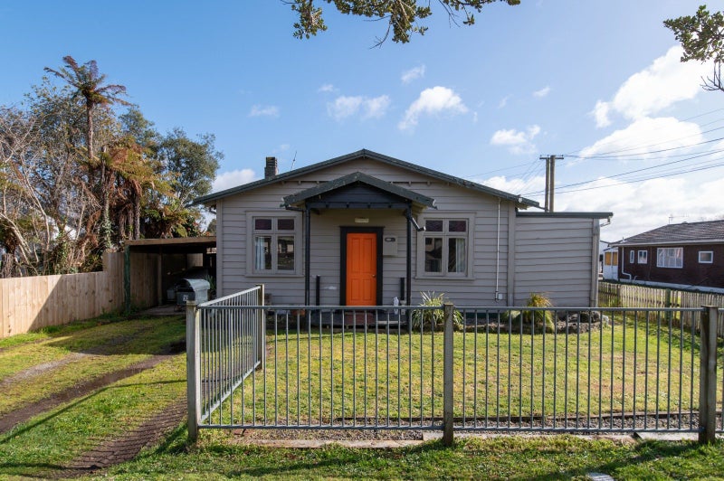 10 Beaumont Road, Ngongotaha, Rotorua - Carousel 1