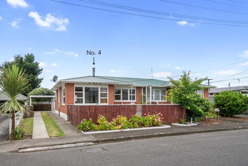 4 Worcester Street, Levin, Levin - Carousel 1