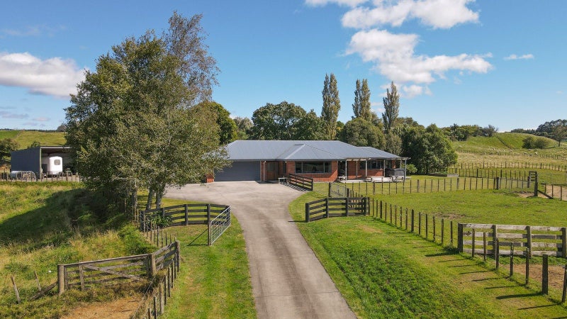 182 Oturoa Road, Hamurana, Rotorua - Carousel 1