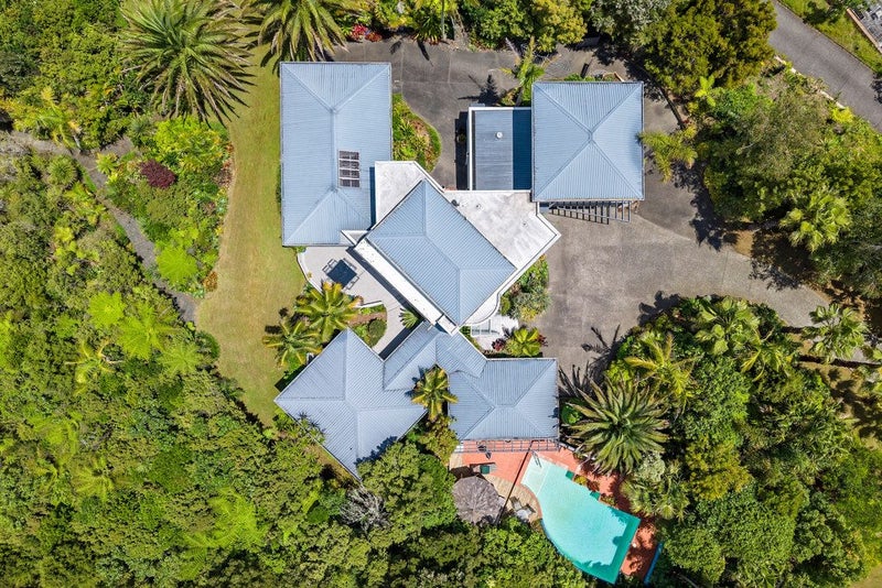 109 Onetaunga Road, Chatswood, Auckland - Carousel 2