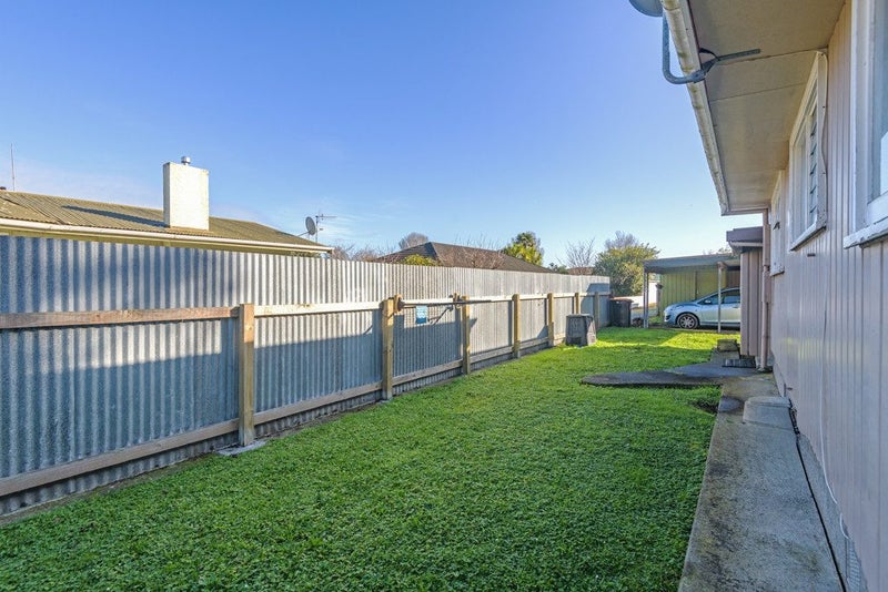 2/302 Tremaine Avenue, Takaro, Palmerston North - Carousel 9