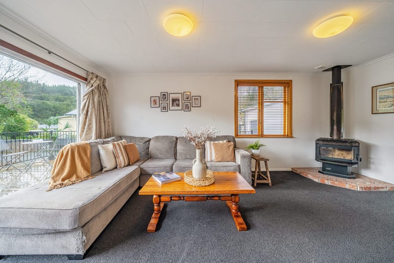 214 Plateau Road, Te Marua, Upper Hutt - Carousel 2