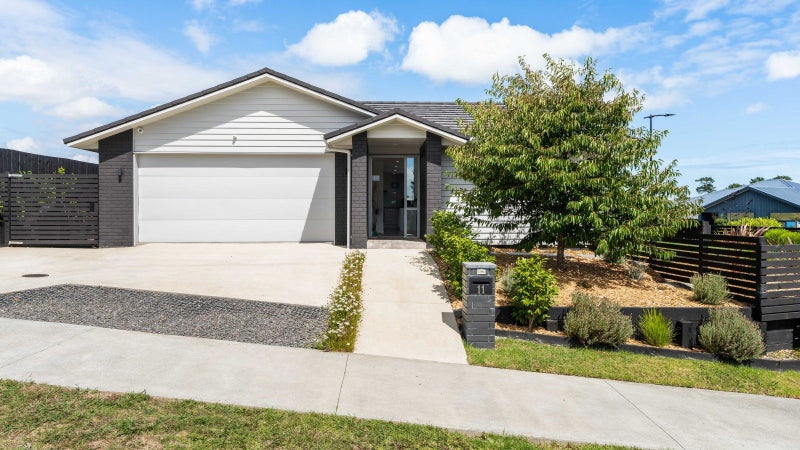 11 Waikohi AVE, Glenbrook, Glenbrook - Carousel 2