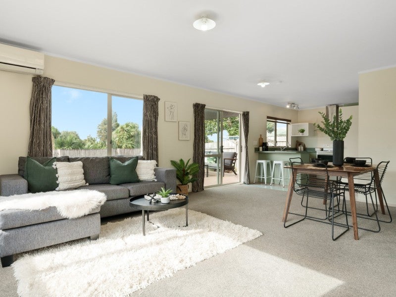 8B Belray Place, Papamoa Beach, Papamoa - Carousel 2
