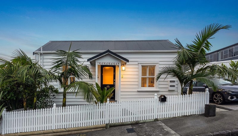 9 Waima Street, Grey Lynn, Auckland - Carousel 1
