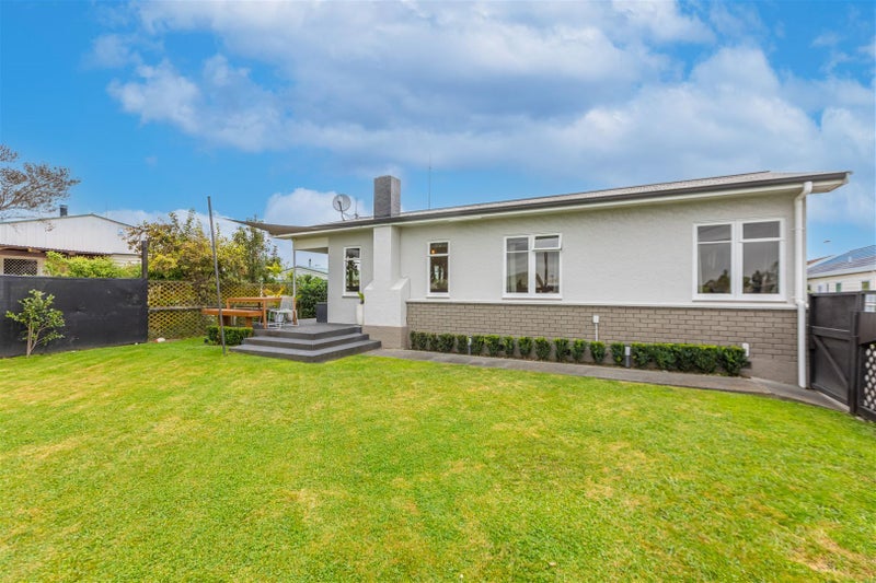 1/57 Meeanee Road, Meeanee, Napier - Carousel 1