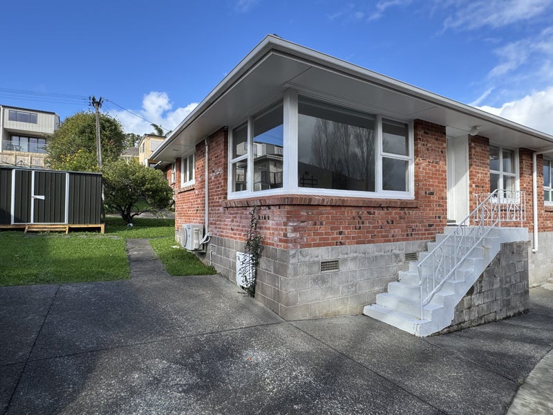 14 Gillett Place, Botany Downs, Auckland - Carousel 2