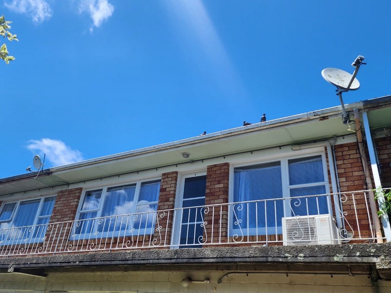 7/4 Arabi Street, Sandringham, Auckland - Carousel 1
