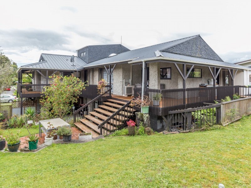 14 Kennedy Drive, Levin, Levin - Carousel 2
