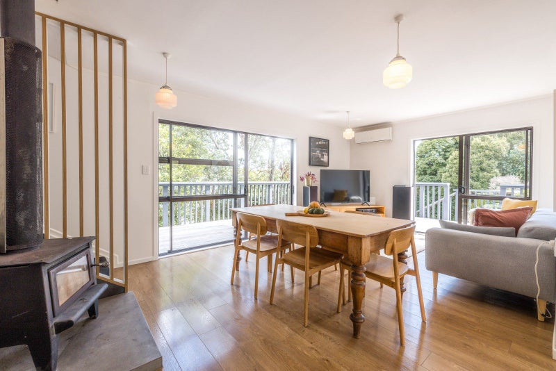 45 Kennedy Road, Surfdale, Waiheke Island - Carousel 2