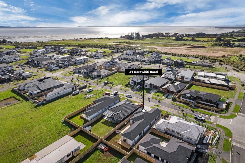 31 Korowhiti Road, Clarks Beach, Franklin, Auckland - Carousel 25