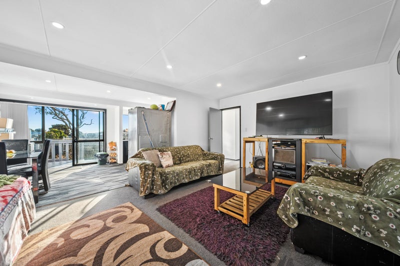 1/18 Frobisher Way, Clendon Park, Manukau City, Auckland - Carousel 10
