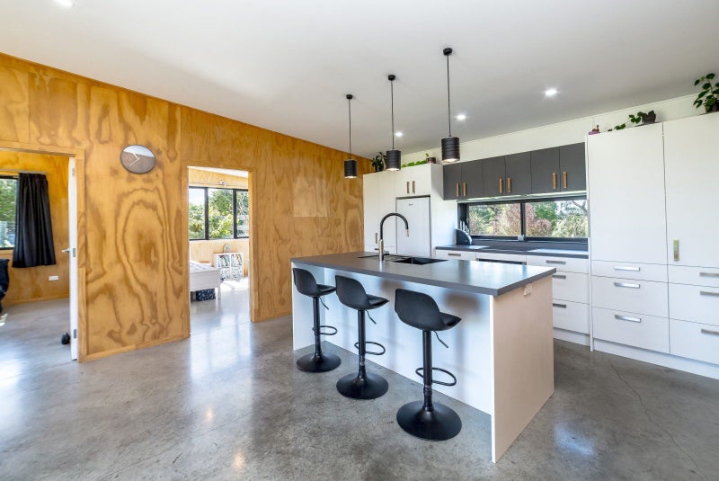 16 East Taratahi Road, West Taratahi, Carterton - Carousel 2
