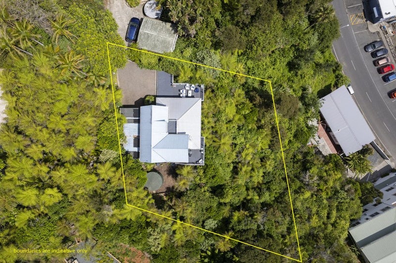 4 Colonel Mould Drive, Mangōnui - Carousel 32