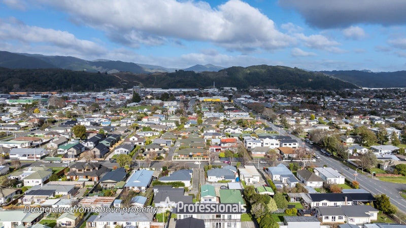 2/16 RIVERBANK ST, CENTRAL, UPPER HUTT - Carousel 20