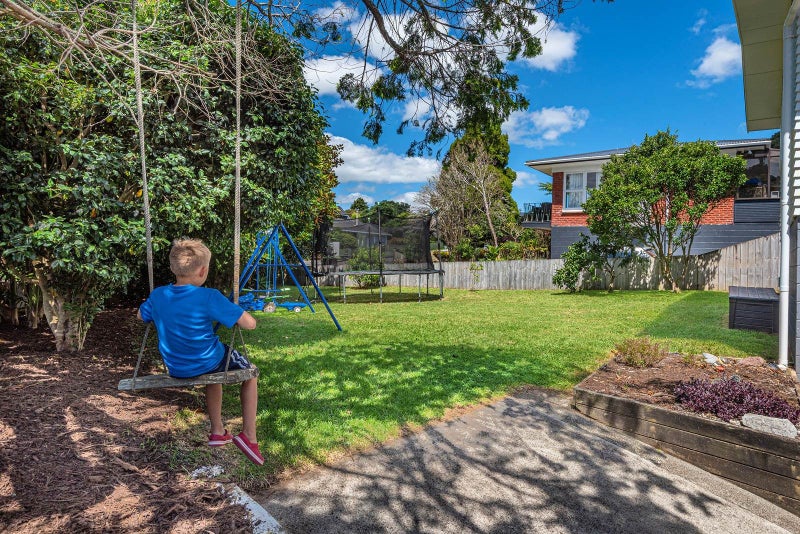 8 Crawford Crescent, Kamo, Whangarei - Carousel 10