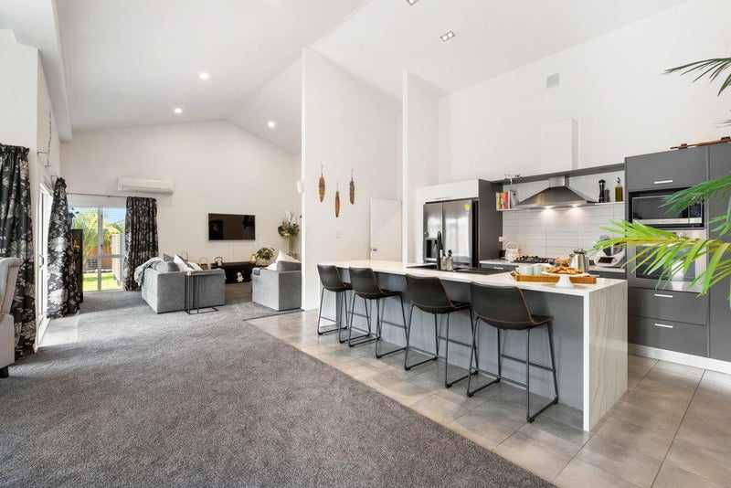 7 Mamaku Drive, One Tree Point - Carousel 1