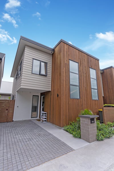 10 Finesse Lane, Bucklands Beach, Auckland - Carousel 17