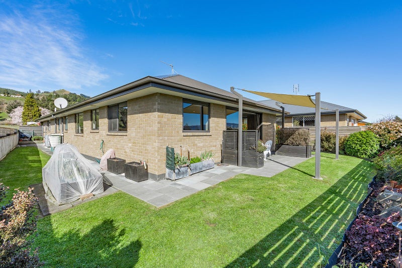 20 Elizabeth Avenue, East Taieri, Mosgiel - Carousel 2