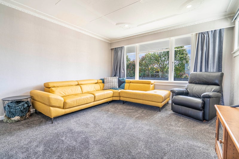 227 Bain Street, Clifton, Invercargill - Carousel 2