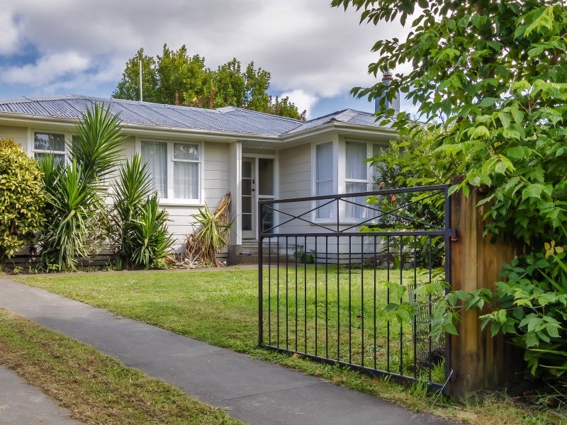74 Lipscombe Crescent, Havelock North, Havelock North - Carousel 14