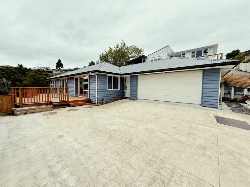 13 Western View Court, Sunnyvale, Auckland - Carousel 1
