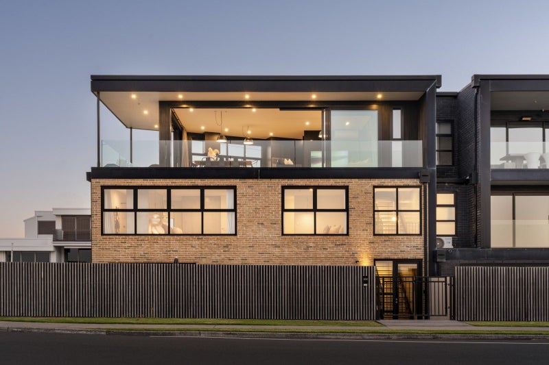 212 Marine Parade, Mount Maunganui, Mount Maunganui - Carousel 2