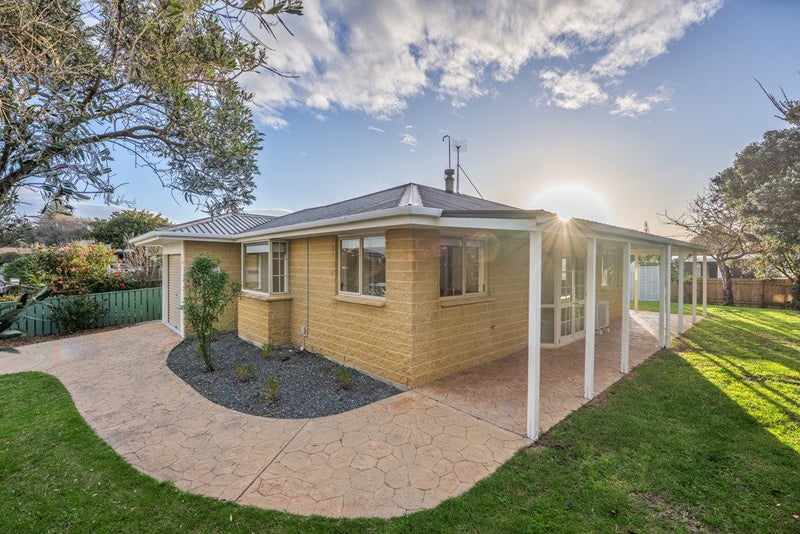 79 Norfolk Crescent, Otaki Beach, Otaki - Carousel 2